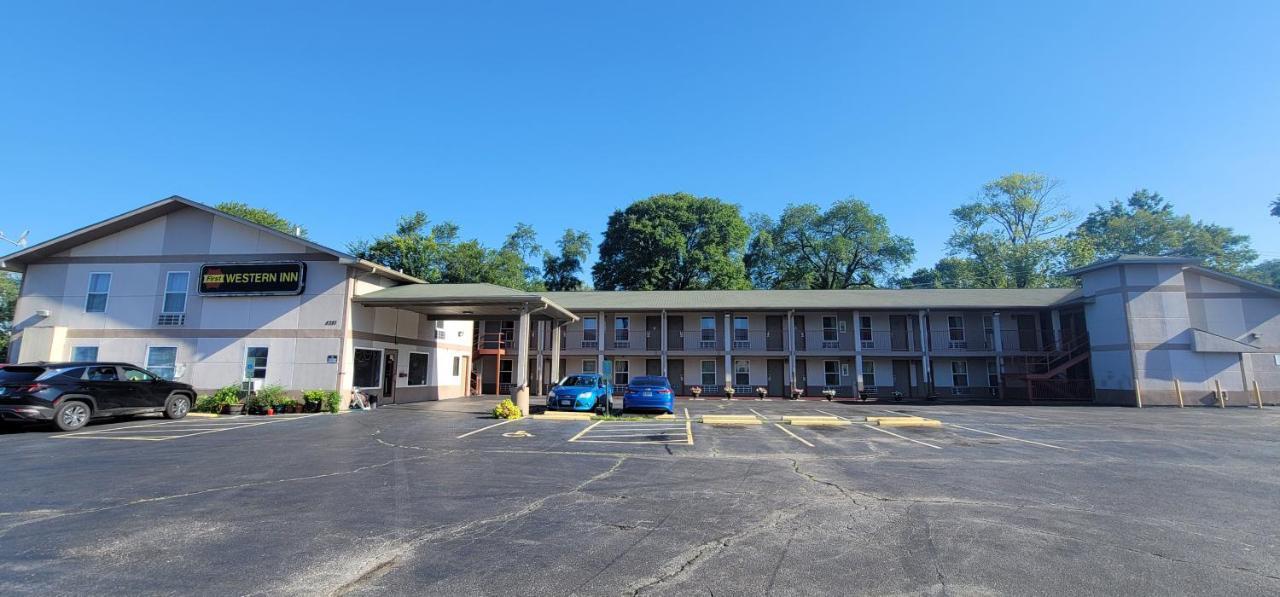 First Western Inn Caseyville Экстерьер фото