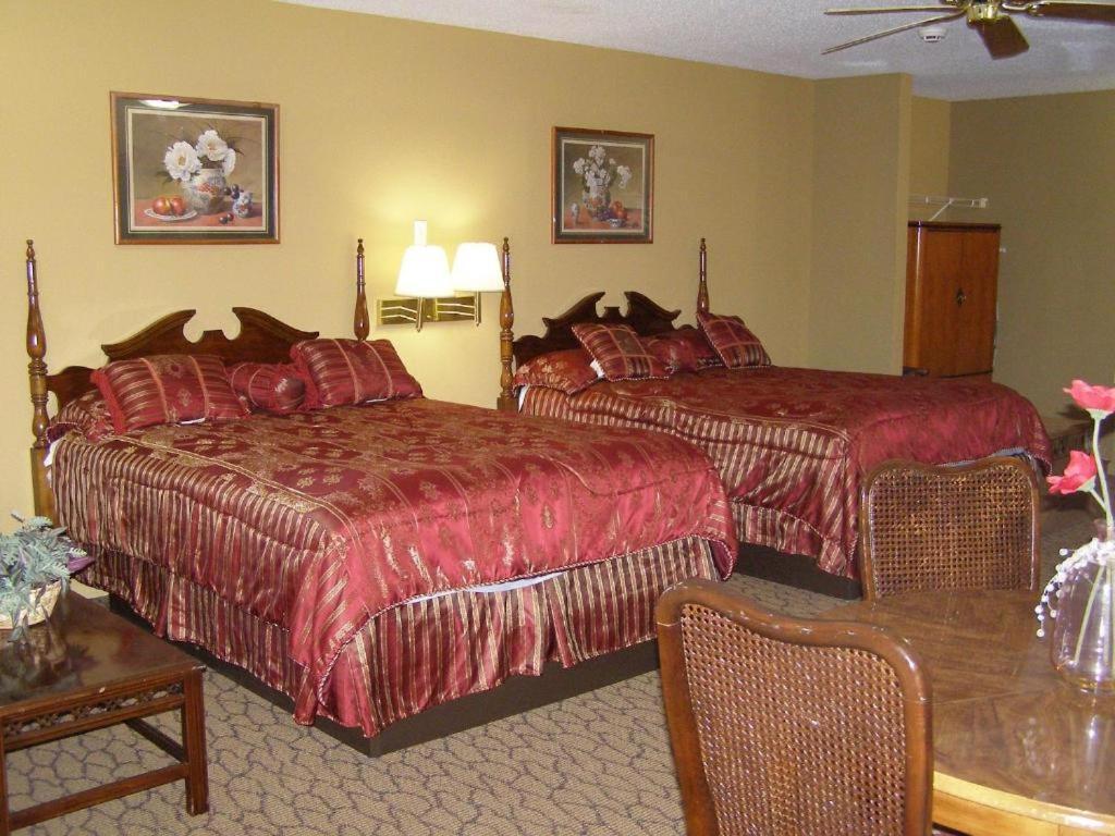 First Western Inn Caseyville Экстерьер фото