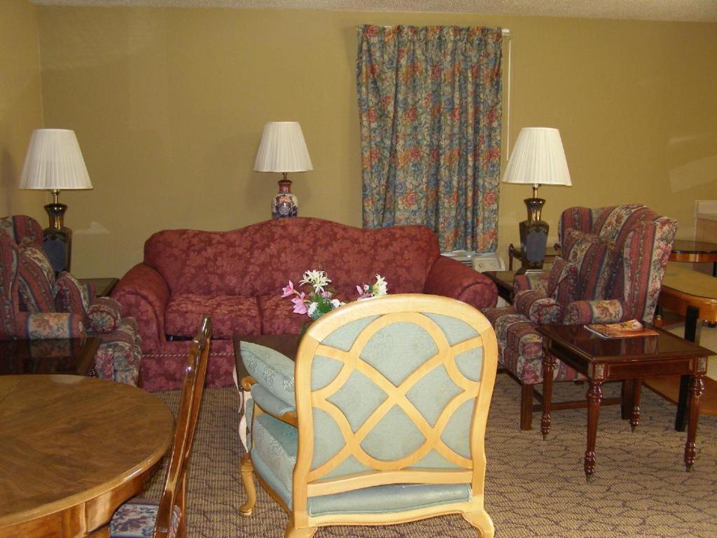 First Western Inn Caseyville Экстерьер фото